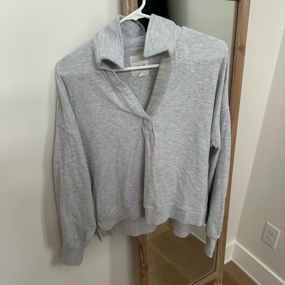 Aerie grey long sleeve